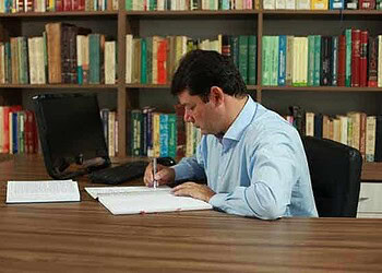 Bocalom e Duarte propõem reforço à saúde da mulher e combate à violência doméstica