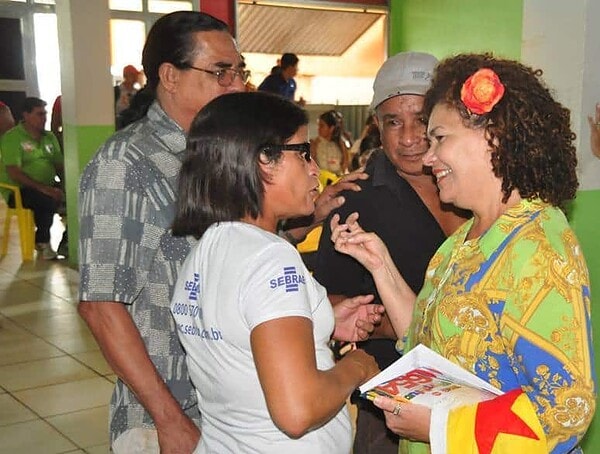 Perpétua Almeida sai em defesa da industrialização sustentável em Brasileia