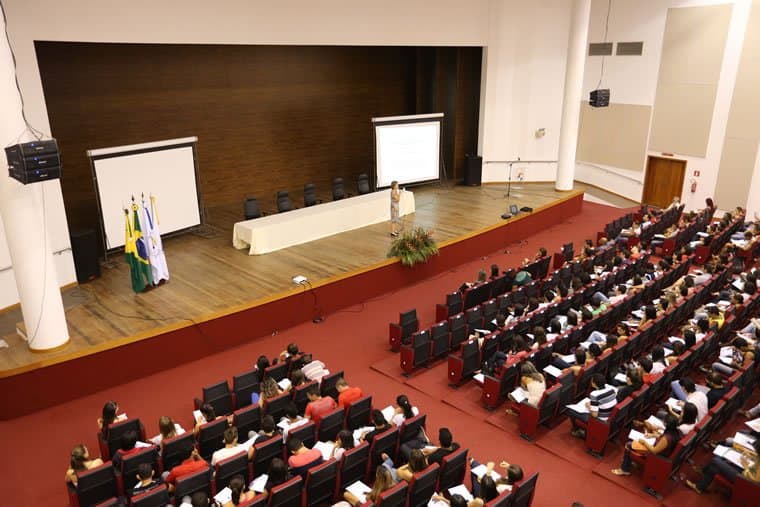 Ufac abre jornada de nutrição e saúde