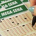 Mega-Sena acumula e pode pagar R$ 38 milhões no sábado