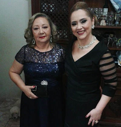 As amigas Adriana e Ana Lobo Coelho no casamento da Renata Maués Monteiro.