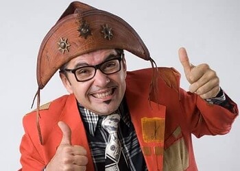 Arraial do Sesc começa com tradição e shows de humor