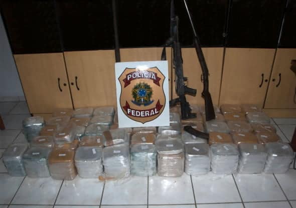 Operação da Polícia Federal na fronteira apreende mais de 270 kg de cocaína