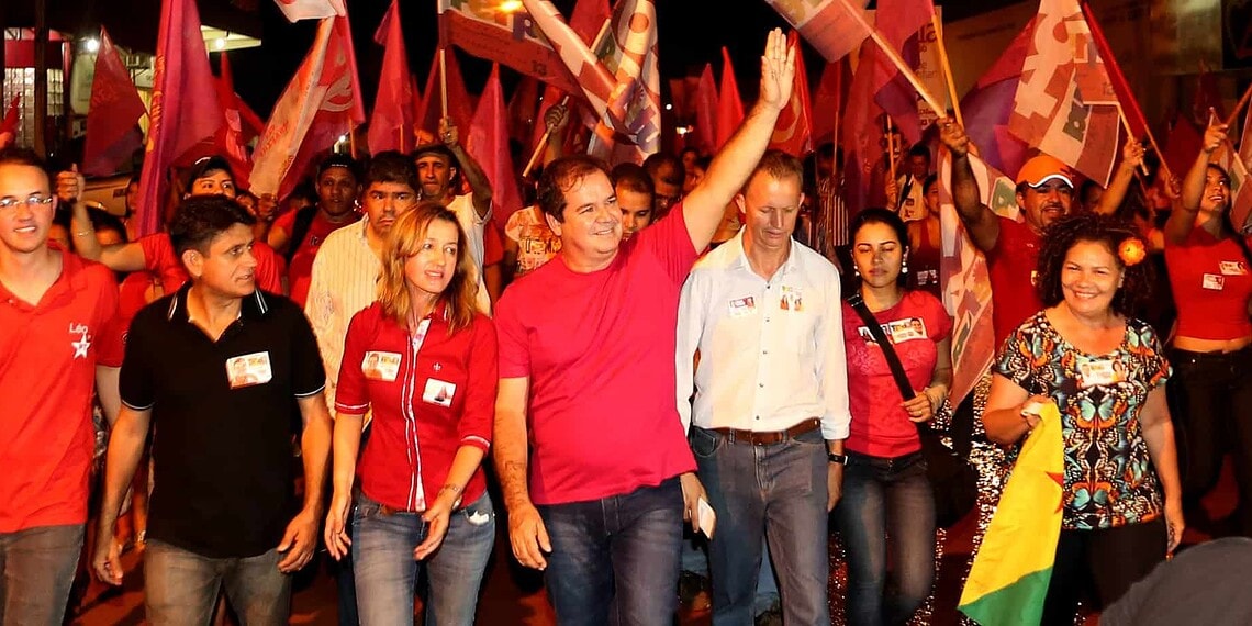 Brasiléia celebra com a Frente Popular em caminhada com Tião e Perpétua