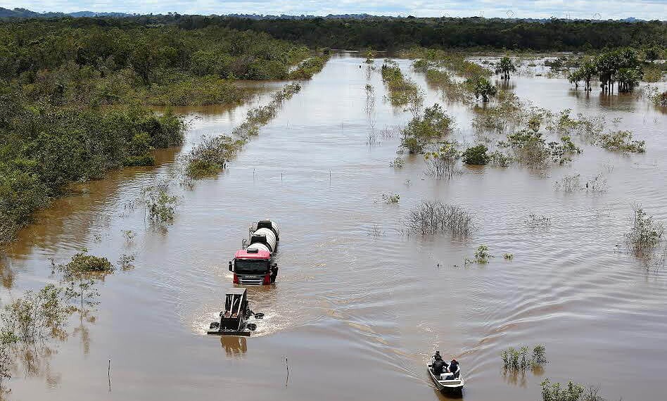 Agência Nacional de Águas diz que cheia do Rio Madeira acontece a cada 300 anos