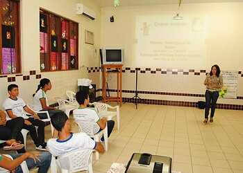 Escola Judiciária orienta estudantes sobre eleições e cidadania