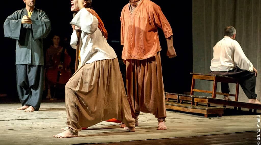 ‘Deus da Fortuna’ se apresenta no Palco Giratório do Sesc 1 Entrada para o espetáculo valerá um litro de leite