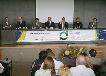 TCU e TCE realizam ciclo de palestras voltadas para gestores públicos no Acre