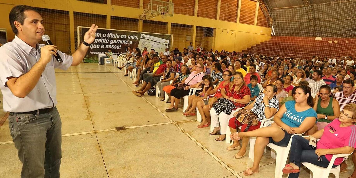 Marcus Alexandre falou para os novos proprietários cuidarem bem de suas terras...