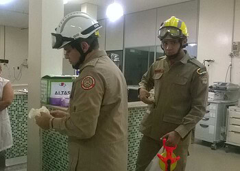 Após curto-circuito,sala de emergência do PS é liberada pelo Corpo de Bombeiros