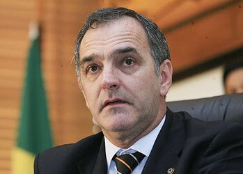 Deputado Tchê defende reforma política com extinção de reeleição para cargos do Executivo