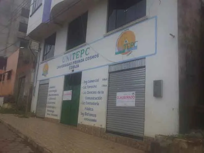 Universidade Técnica Provada Cosmo coleciona reclamações