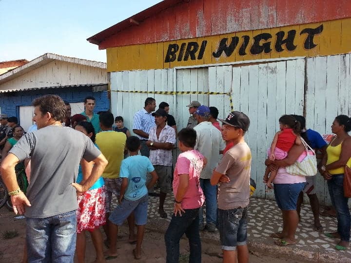 Homem comete suicídio em bar 1 Homem comete suicídio em bar de Epitaciolândia 1
