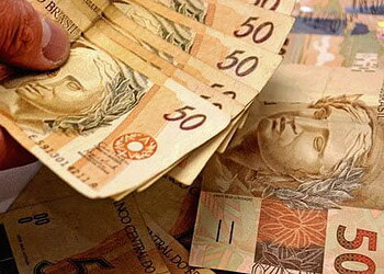 Restituição injeta de R$ 5,7 milhões na economia local