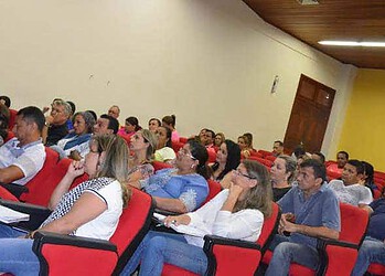 Gestores de escolas da zona rural avaliam Ideb 2013