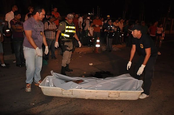 Idoso de 86 anos morre atropelado por caminhonete na Via Chico Mendes