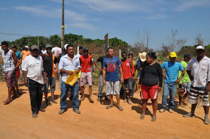 Invasores de área de terra são retirados pela Polícia 3