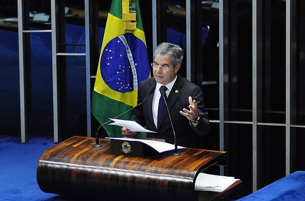 Jorge Viana fala sobre ida do ministro dos Transportes ao Acre na próxima semana