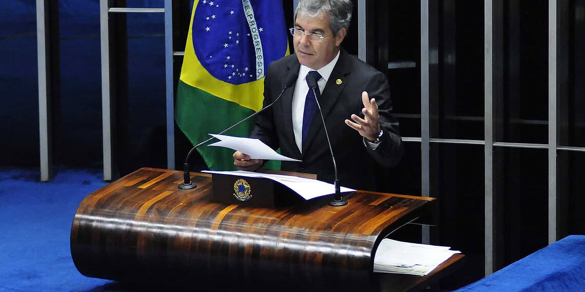 Jorge Viana fala sobre ida do ministro dos Transportes ao Acre na próxima semana