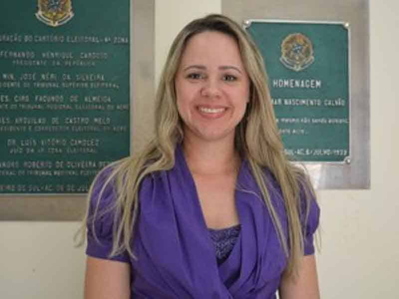 Juíza Evelyn Bueno, da 4ª Zona Eleitoral do município de Cruzeiro do Sul 
