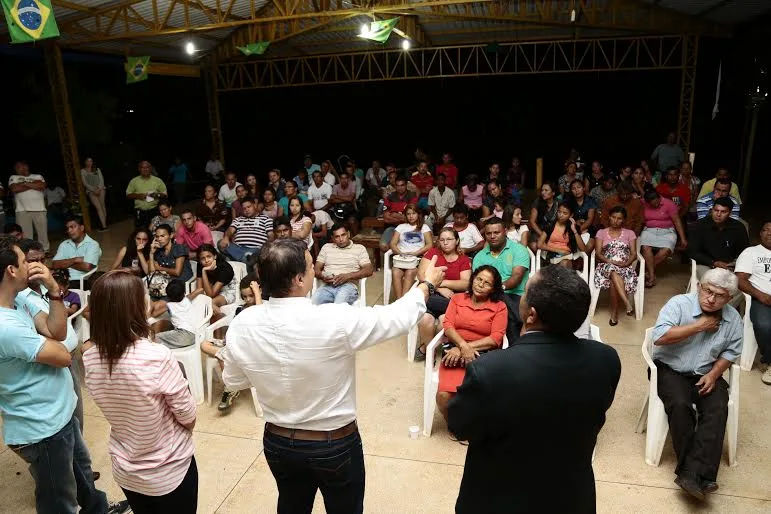 Bittar reafirma em reuniões que dará exemplo ao acabar com pensão para ex-governador