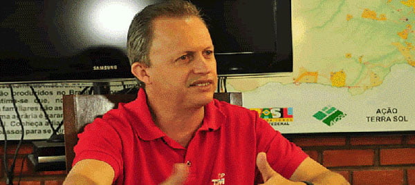 Nutrição e Saúde 3 Meu amigo Idésio Franke disputa com chances uma vaga de deputado federal pelo PT. Boa sorte!