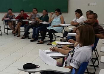 Ufac capacita professores do Ensino Médio