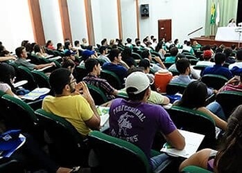 Ufac abre semana de Medicina Veterinária