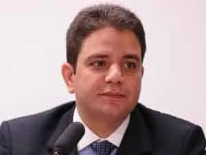 Candidato ao Senado obteve mais de R$ 1,4 milhão