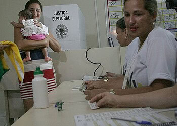 Em caso de dúvidas, recorra aos mesários
