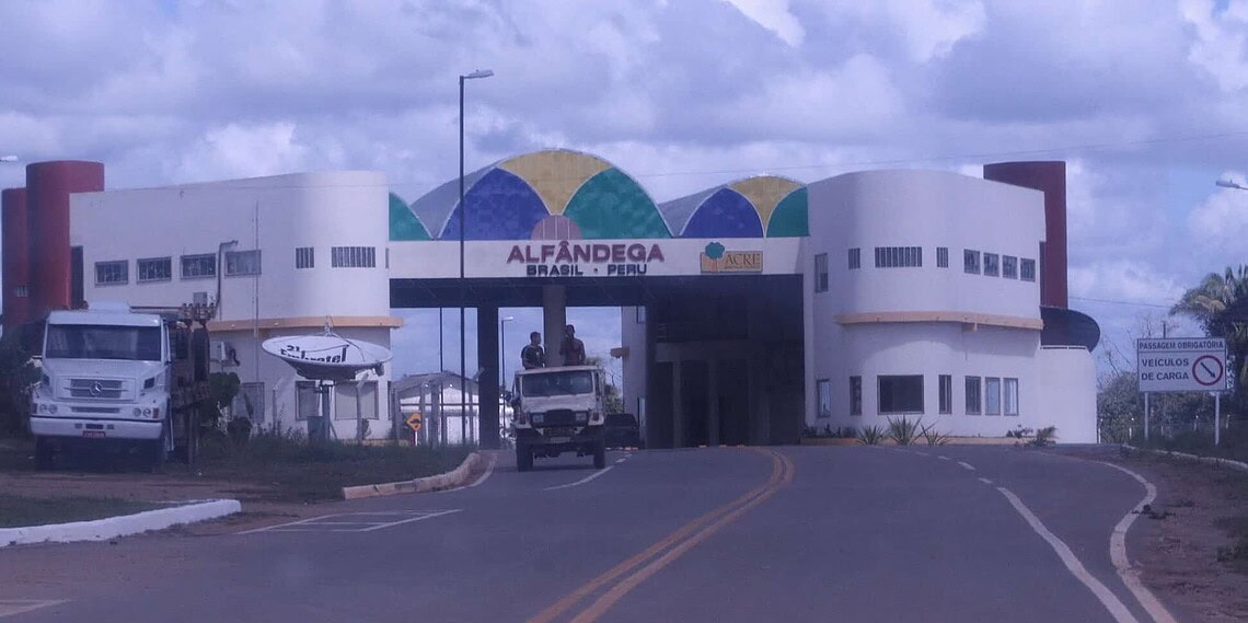 PF deflagra operação contra esquema de migração clandestina na fronteira 1 PF deflagra operação contra esquema de migração clandestina na fronteira