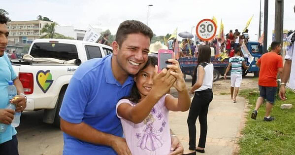 Senador eleito Gladson Cameli sofre grave acidente na BR-364