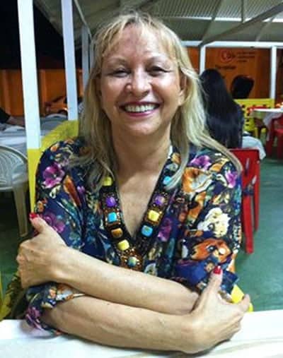 De volta à terrinha, Socorro Jorge está com muita saúde, graças a Deus, e é presença confirmadíssima no Point do Pato todas as noites. Madrinha, bem-vinda!!!!!