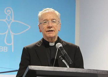 Dom Cláudio Humes esteve na Capital em evento católico