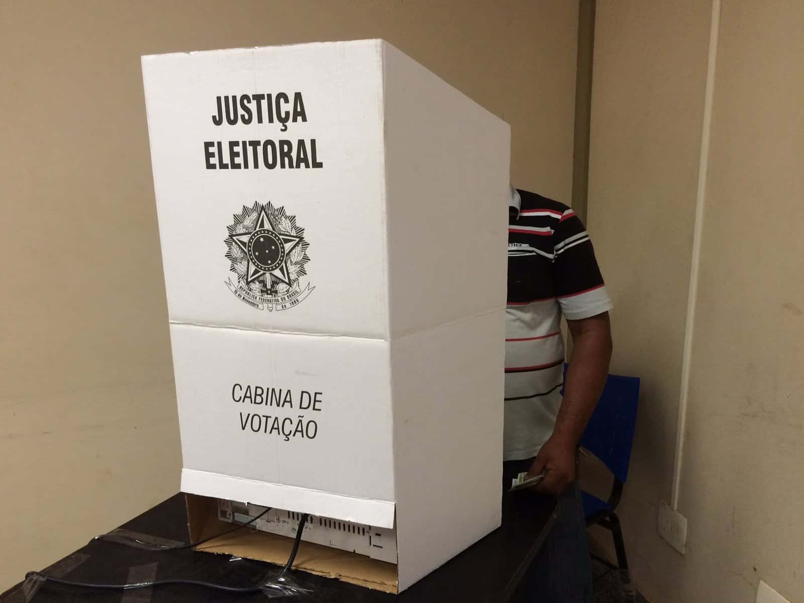 Eleições 2014 - FOTO BRENNA AMÂNCIO