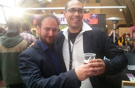 NO CHILE -  Cineasta Sérgio de Carvalho, diretor do Festival Internacional Pachamama - Cinema de Fronteira, brindando o sucesso do Festival de Valdívia, que acontece no Chile. Importantes parcerias foram formadas com o  diretor do evento, Raul Camargo!      