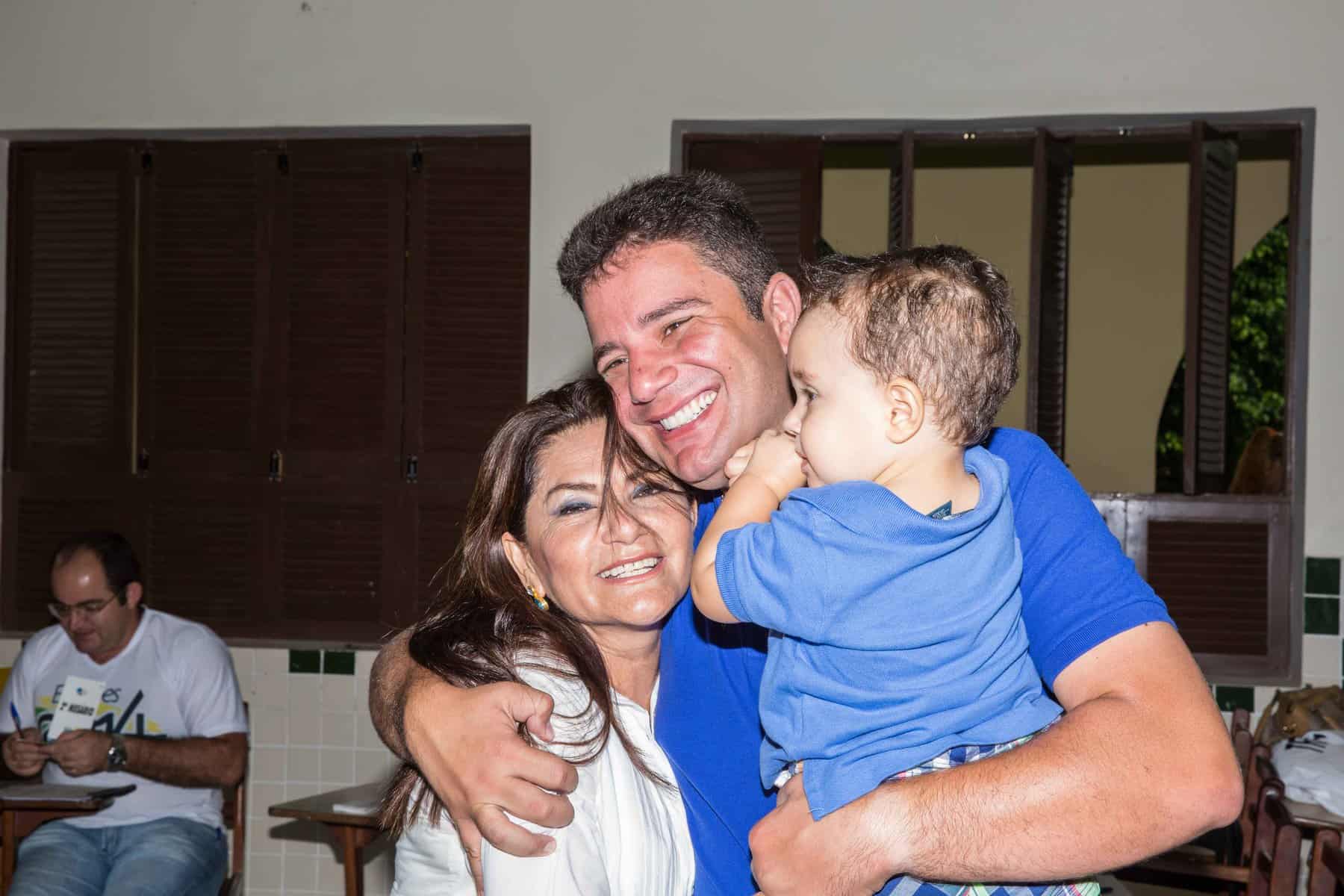 Gladson Cameli_111_Votação em Cruzeiro do Sul  05.10.14-5797