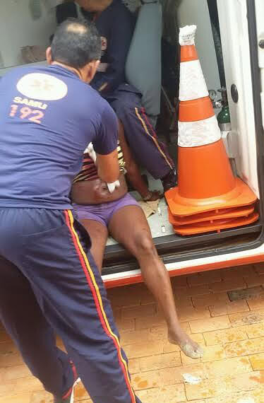 Homem agride ex-mulher com terçado na Vila do “V”