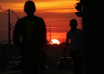 Comitê do governo recomenda volta do horário de verão; ministro diz que ainda não está convencido