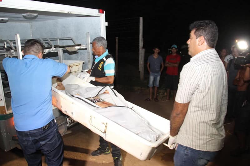 Marido degola esposa durante briga no bairro Xavier Maia