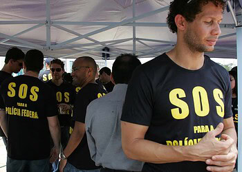 Agentes em manifesto na Capital, pela valorização