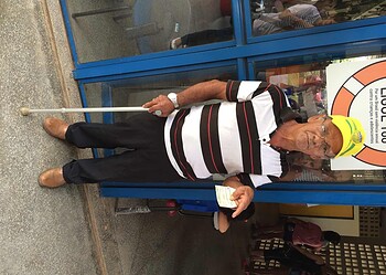 Eleitores jovens e idosos defendem o poder do voto