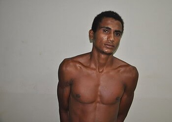 Ladrão é preso tentando enganar a polícia