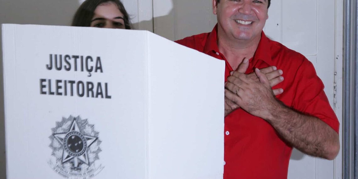 Governador afirma que a população continua acreditando no projeto da Frente