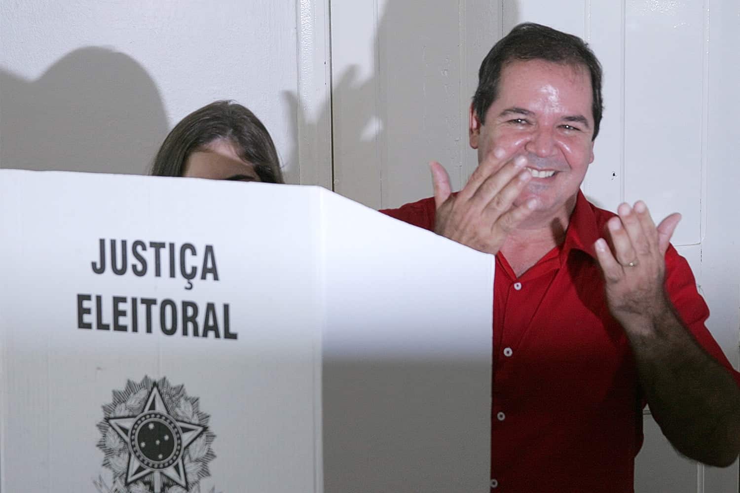 Candidato no momento do voto: otimismo no 2º turno
