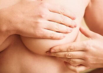 Outubro Rosa: o mês das mulheres ficarem atentas aos perigos do câncer de mama