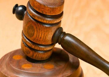 Governo do Acre anuncia leilão eletrônico de computadores e móveis inservíveis; veja