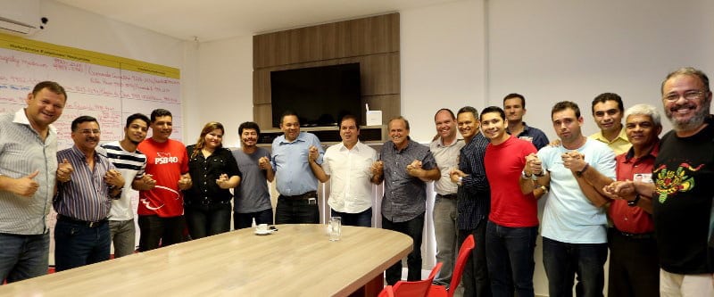 Pessebistas ontem em Rio Branco deram as mãos à FPA