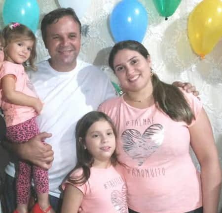 Click do segundo aniversário da pequena Isabella com os pais Marcio e Nayanne Farias reuniu a geração mamadeira na noite do último sábado. Parabéns!