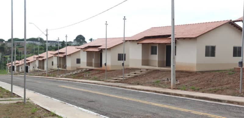 Mais 130 moradias foram entregues pelo governo